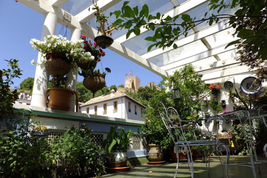 Pension Landazuri Granada Exterior foto