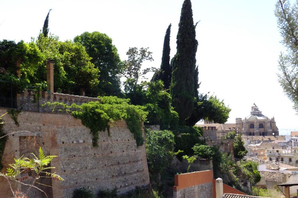 Pension Landazuri Granada Exterior foto