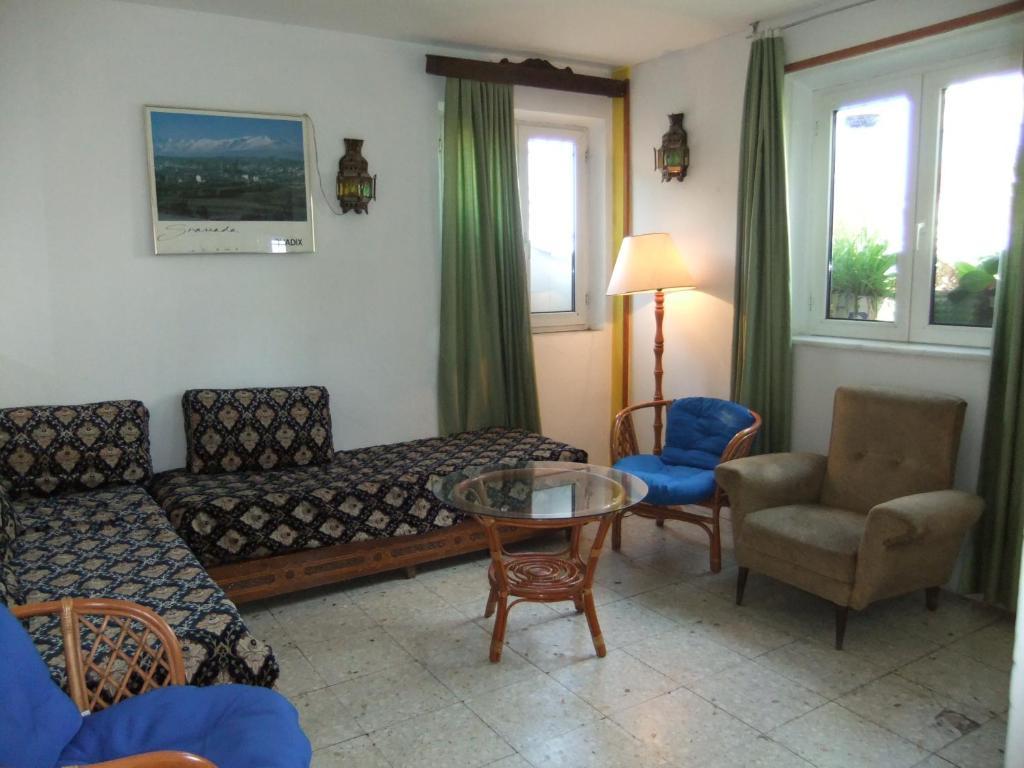Pension Landazuri Granada Exterior foto