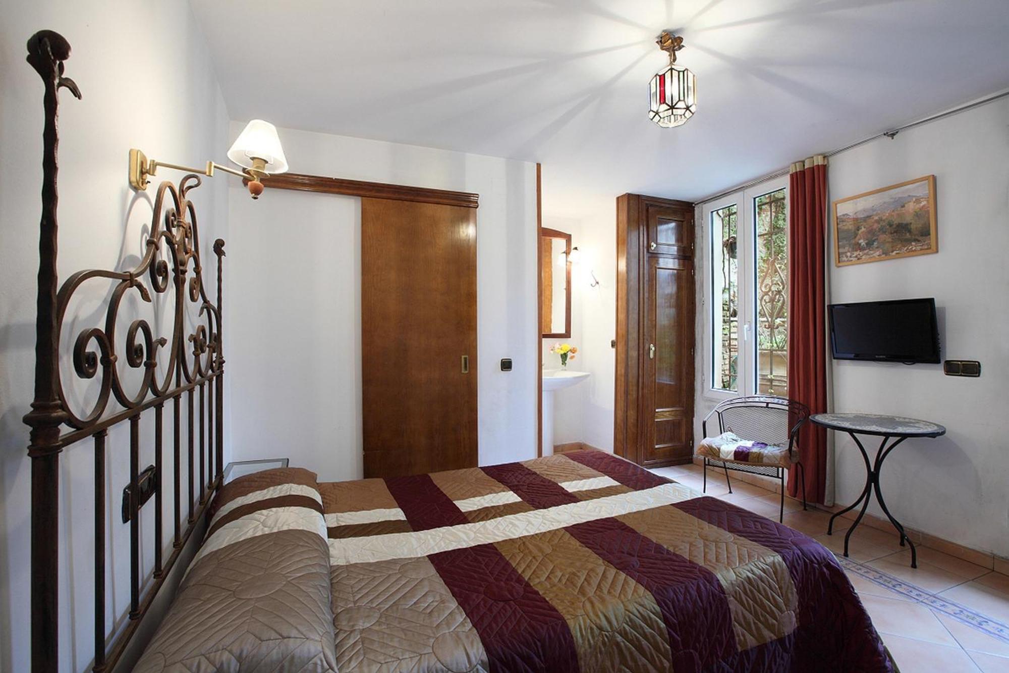 Pension Landazuri Granada Exterior foto